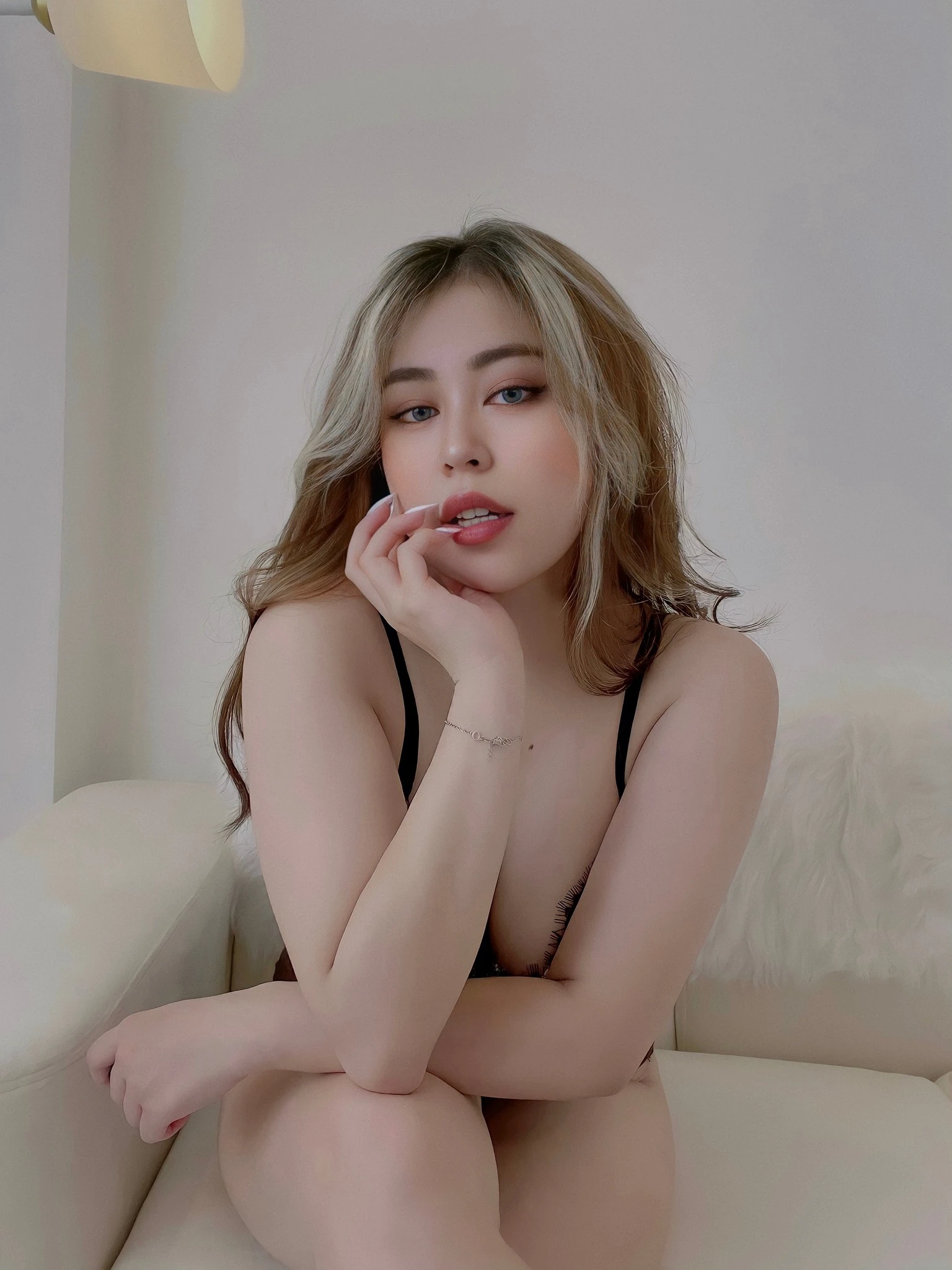 huynh-thai-ngoc-huyen- 4